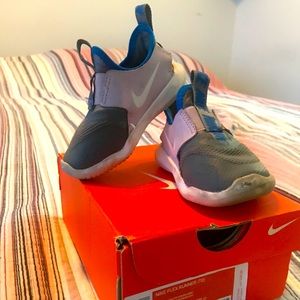 Nike Flexrunner- toddler girl size 6